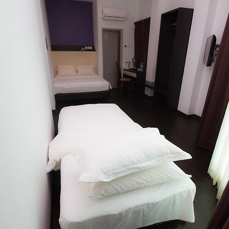 Aurora Boutique Hotel Bahau Экстерьер фото