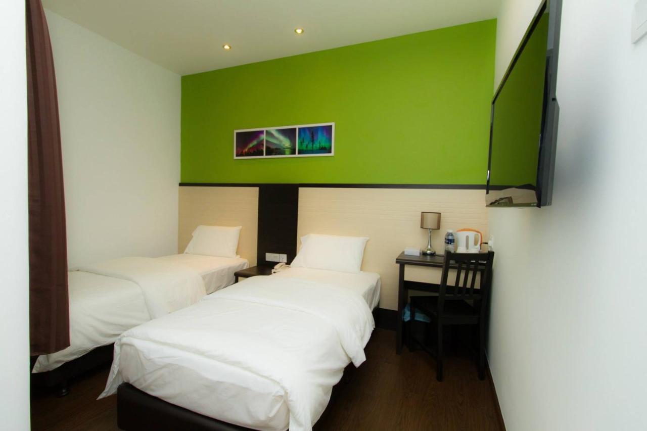 Aurora Boutique Hotel Bahau Экстерьер фото